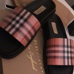 Brand new Burberry slides